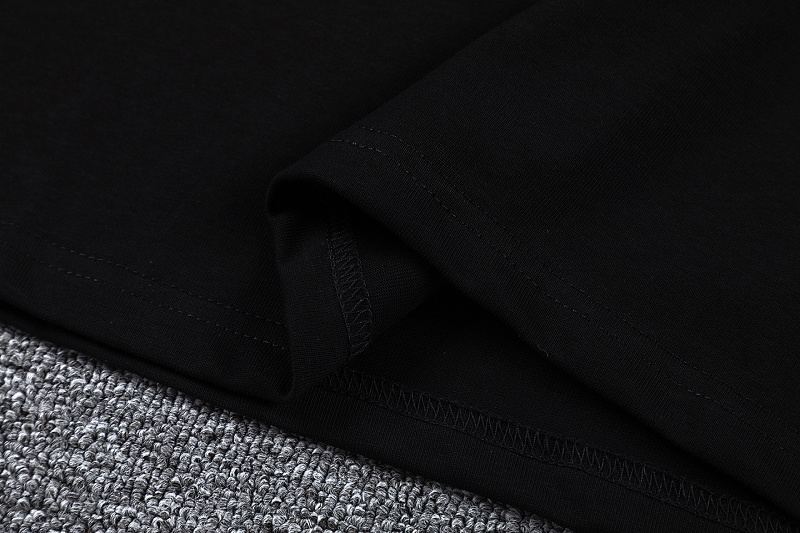 GU011# 黑色  白色 S M L XL P65