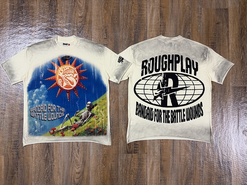 编号517    批70  RoughPlay Champion T-Shirt 2026美国洛杉矶最新街头潮牌白墨直喷烫钻洗水做旧短袖T恤 码数：S  M  L  XL