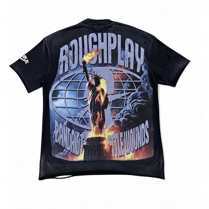 编号516    批72   RoughPlay Champion T-Shirt 2026美国洛杉矶最新街头潮牌白墨直喷烫钻洗水做旧短袖T恤 码数：S  M  L  XL