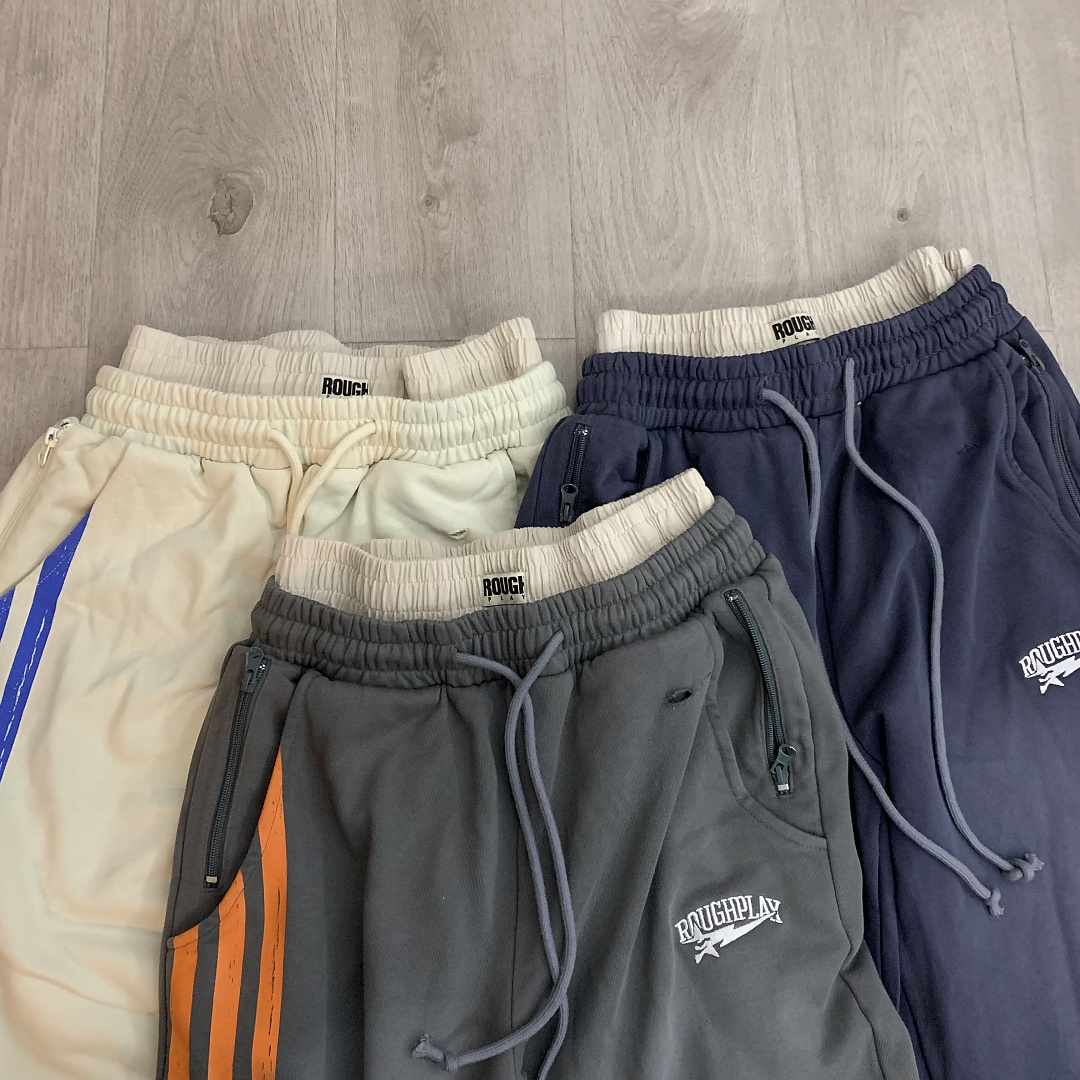 R122# P120 RoughPlay Double SweatPants2026最新欧美潮牌烫钻绣花纯棉休闲长裤卫裤
