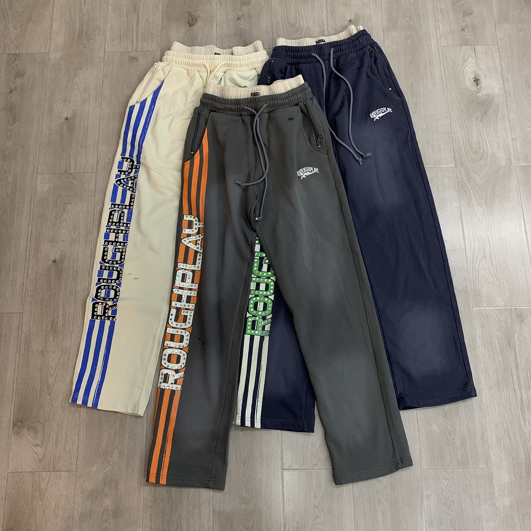 R122# P120 RoughPlay Double SweatPants2026最新欧美潮牌烫钻绣花纯棉休闲长裤卫裤