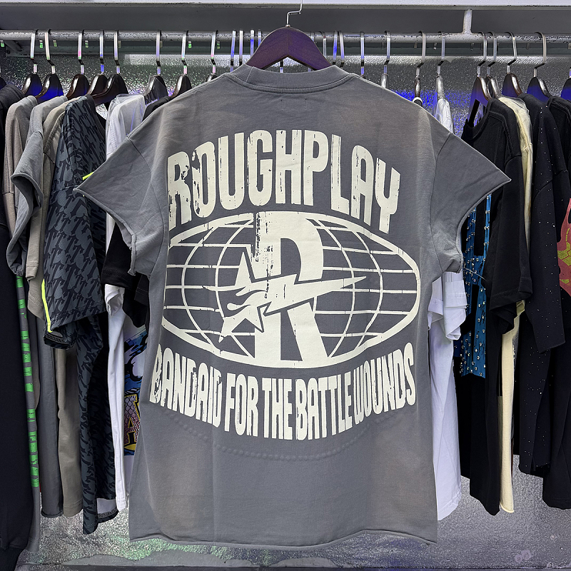 编号R089，美潮RoughPlay SoleBoy烫钻背心