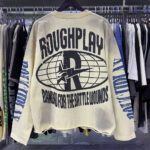 批80，编号R526，RoughPlay🩹SunShower Long Sleeve烫钻设计