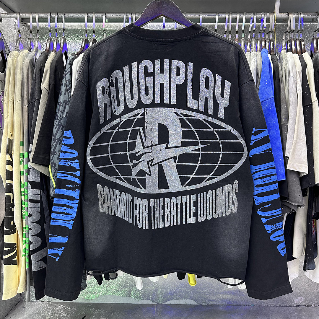 批80，编号R526，RoughPlay🩹SunShower Long Sleeve烫钻设计