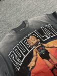编号515    批67  RoughPlay Champion T-Shirt 2026美国洛杉矶最新街头潮牌白墨直喷烫钻洗水做旧短袖T恤 码数：S  M  L  XL