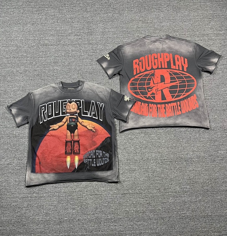 编号515    批67  RoughPlay Champion T-Shirt 2026美国洛杉矶最新街头潮牌白墨直喷烫钻洗水做旧短袖T恤 码数：S  M  L  XL