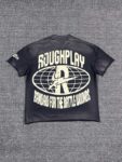 编号511    批67   RoughPlay Champion T-Shirt 2026美国洛杉矶最新街头潮牌白墨直喷烫钻洗水做旧短袖T恤 码数：S  M  L  XL