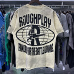 R063P65，RoughPlay兔子汽车印花破洞泥印洗水做旧短袖T恤男女