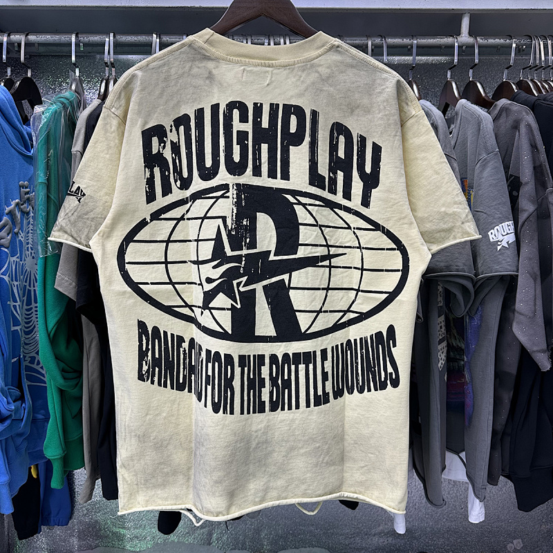 R063P65，RoughPlay兔子汽车印花破洞泥印洗水做旧短袖T恤男女