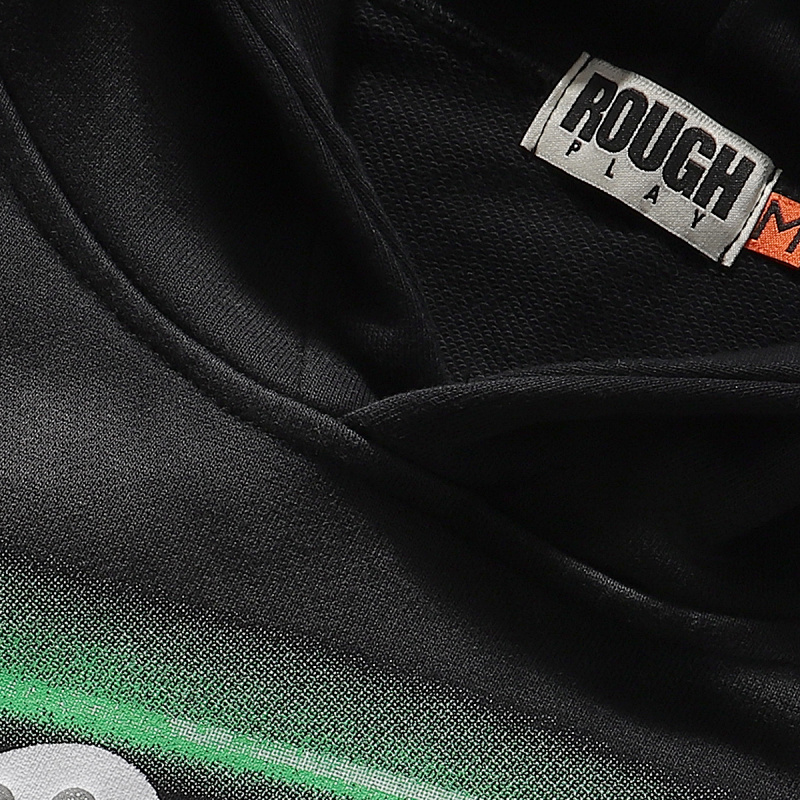 R201P110，RoughPlay In car Hoodie