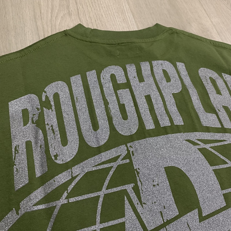 R121# P65 RoughPlay Island T-Shirt (OLIVE) 2026ss最新美国潮牌白墨直喷烫钻短袖T恤