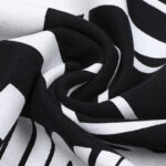 R118# P83 Rough Play Skull Shock Long Sleeve白墨直喷烫钻拼接时尚长袖T恤