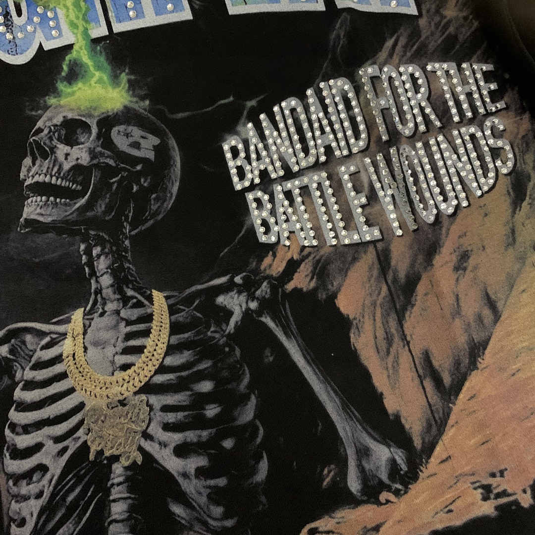 R118# P83 Rough Play Skull Shock Long Sleeve白墨直喷烫钻拼接时尚长袖T恤