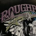 R806# P68 RoughPlay Tour Sleeveless T-Shirt 街头潮牌时尚街头破洞烫钻短袖T恤