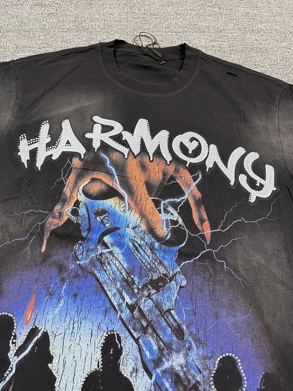 编号113 #P77 HARMONY New Age T-shirt 2026ss欧美最新潮牌白墨直喷烫钻洗水磨破做旧短袖T恤 码数：S  M  L  XL