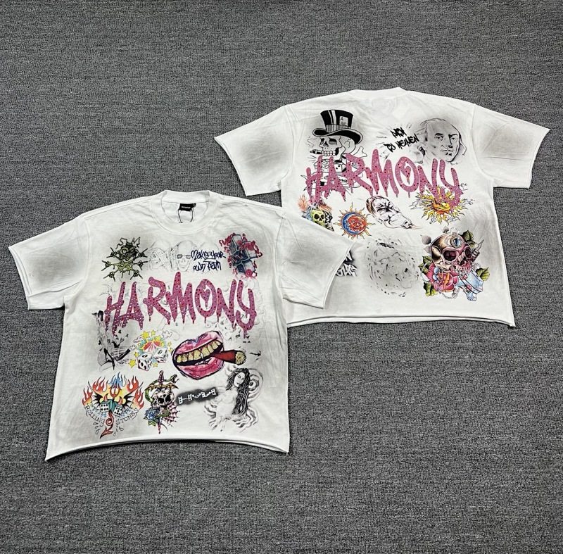 编号101 #P70 HARMONY New Age T-shirt 2026ss欧美最新潮牌白墨直喷烫钻洗水做旧短袖T恤 码数：S  M  L  XL