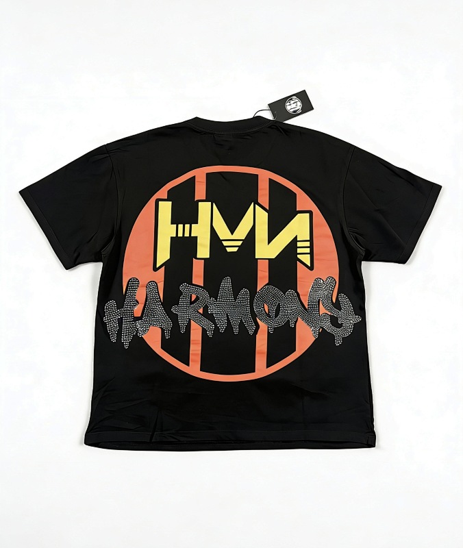 编号106 #P63 HARMONY New Age T-shirt 2026ss欧美最新潮牌白墨直喷烫钻洗水短袖T恤 码数：S  M  L  XL