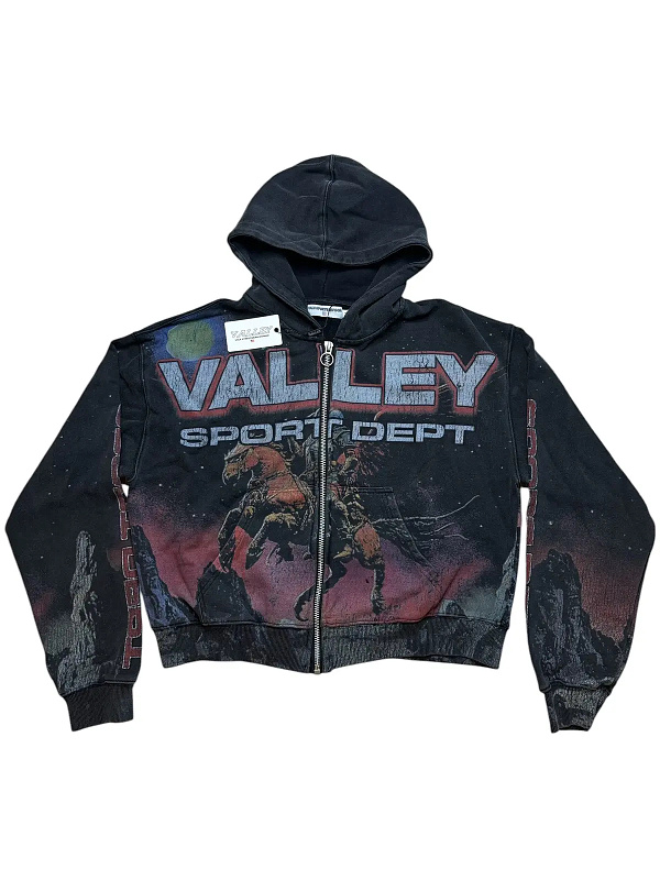 编号VA551，美潮Vale Valley Sport Dept骑士印花洗水泥印做旧连帽衫拉链开衫
