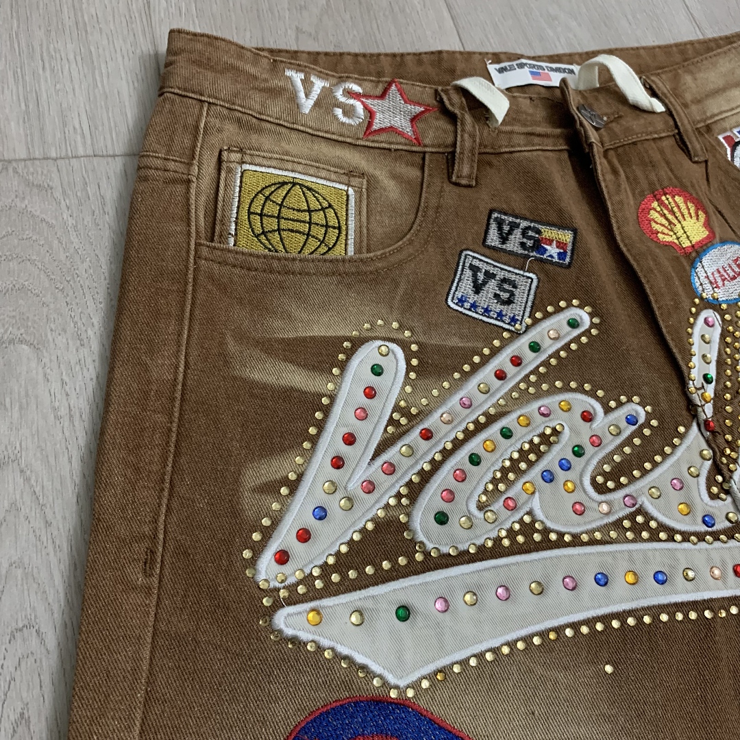 V808# P137 新增蓝色！Vale Forever 1980S JORTS最新潮牌牛仔刺绣烫钻短裤