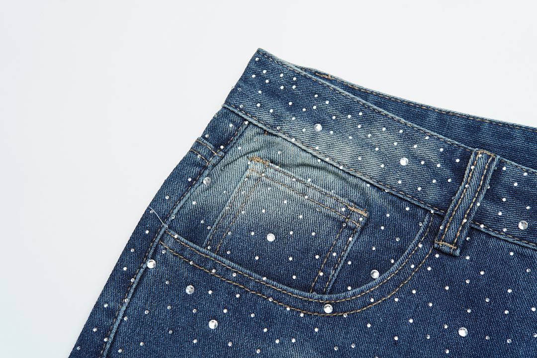 V802# P138 Vale Forever RAIN CLASSIC DENIM最新时尚潮牌满身烫钻破洞牛仔