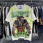 编号MA019，批67，MAJESTIK The World Dogg Graphic烫钻做旧短袖