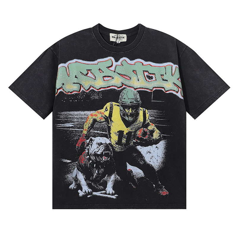 MA001P70，MAJESTIK Bulldog Football Graphic Crop Tee烫钻