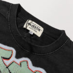 MA001P70，MAJESTIK Bulldog Football Graphic Crop Tee烫钻