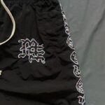 EM51  刺绣钻石短裤