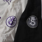 801   p145 Supreme 连帽美式潮流夹克 黑色 杏色 SMLXL 尺码 S M L XL 衣长 68-70-72-74 胸围 124-128-132-136 袖长 80-81-82-83