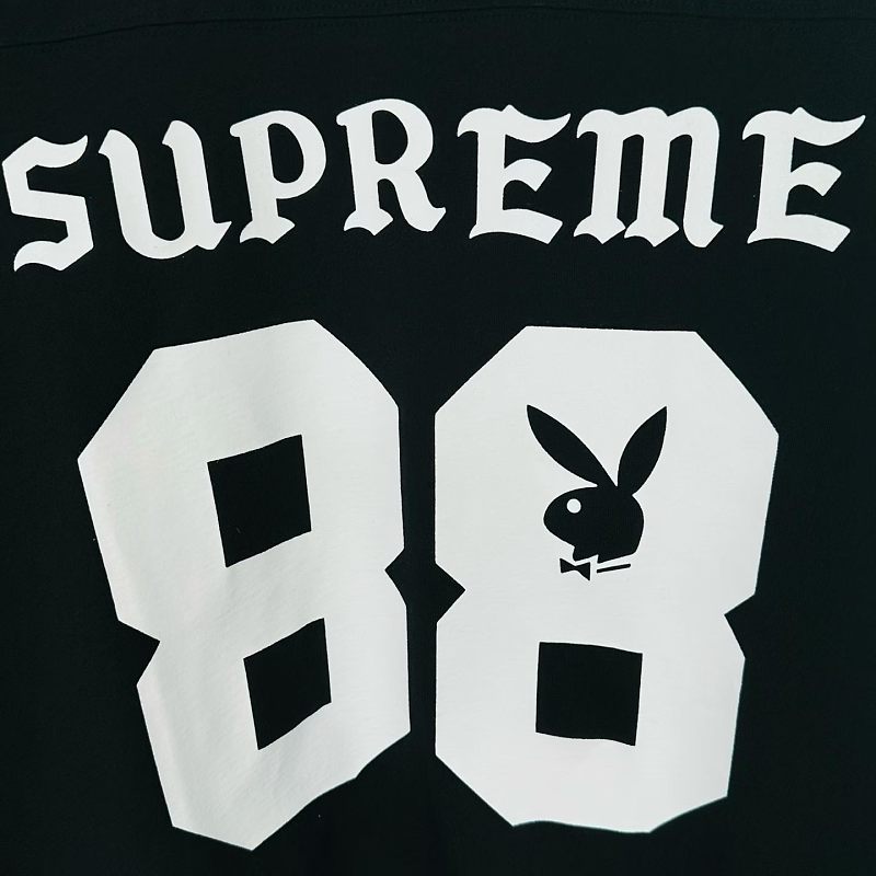 P65-9098# Supreme 联名款SS26  88号兔子圆领长袖  黑色、白色 S-XL