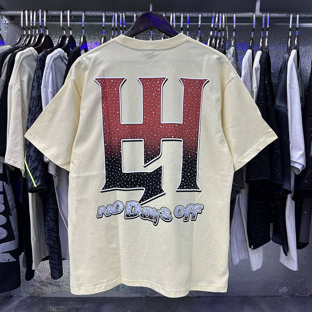 批58，编号LH016，Life Hustlers "Football Girls" 足球宝贝印花烫钻设计双纱短袖T恤男女