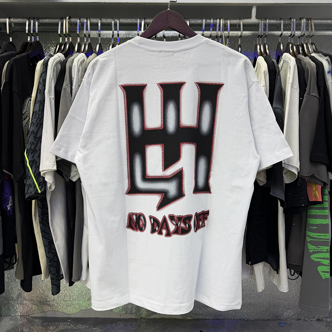 批58，编号LH015，Life Hustlers "Angry Pitbull"比特犬印花烫钻设计
