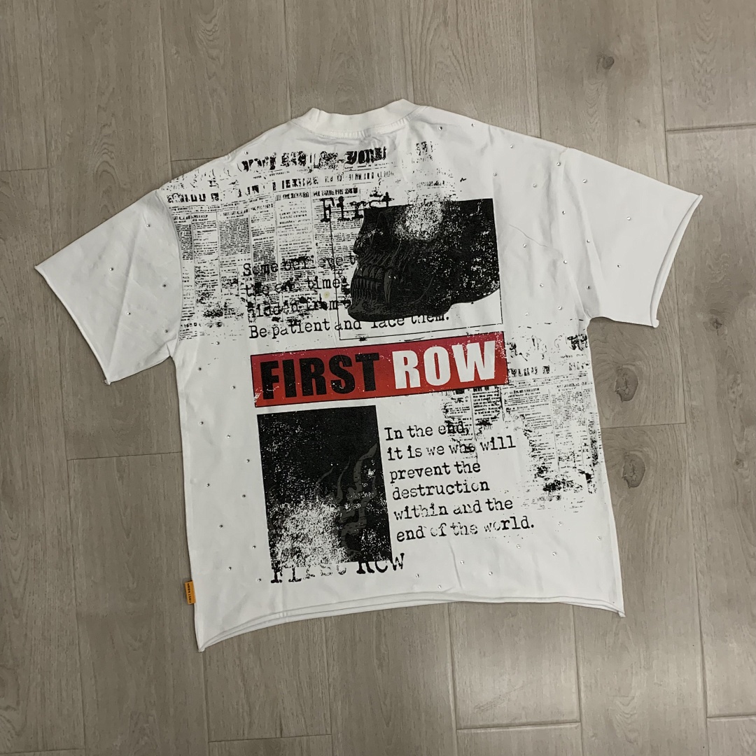 F506# P68(白色） P70(灰色) FIRST ROW BREAKING NEWS BURNING FLAMES CROPPED TEE时尚烫钻潮牌短袖