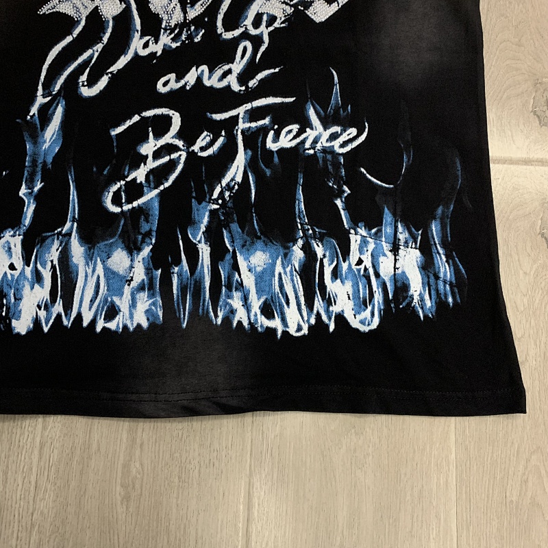 F102# P63 FIRST ROW WAKE UP AND BE FIERCE FLAME TEE烫钻洗水做旧短袖T恤