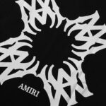 编号983，2024 Amiri环绕Logo印花高品质双纱纯棉休闲短袖T恤男女