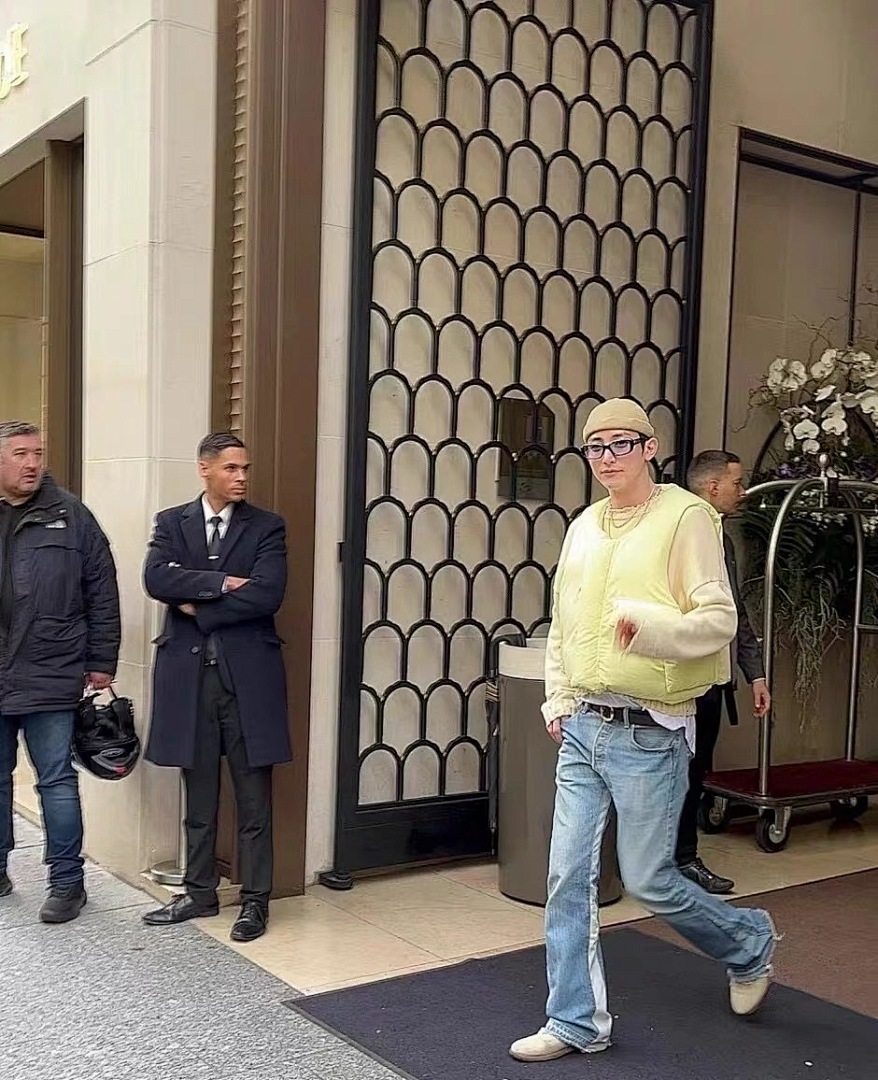 937#Gallery Dept新款基础款水洗微喇蓝色拼接牛仔裤百搭长裤 蓝色拼浅蓝色 黑色拼黑色 黑色拼蓝色 S~XL p115