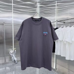 P85 1V 2026秋冬新款重磅360克 logo绣花 圆领短袖t恤 上身超舒服🔥男女同款 S M L XL XXL 五个码 黑色 白色 灰色