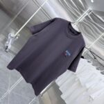 P85 1V 2026秋冬新款重磅360克 logo绣花 圆领短袖t恤 上身超舒服🔥男女同款 S M L XL XXL 五个码 黑色 白色 灰色