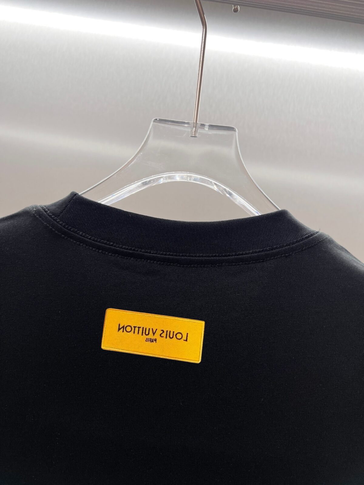 P78 Louis Vuitton*路易威登 经典款胸前字母logo绣花🔥短袖T恤✅精品顶级品质工艺‼三标齐全 ●320克纯棉 ●进口刺绣 ● 纯棉面料 ●定制1：1商标 ●略宽松版型 ●尺码：XS S M L XL