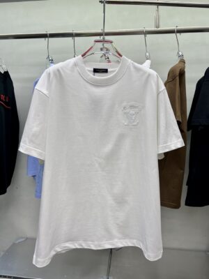 P95 1V 2026夏新款 绣花320克圆领短袖tee 实物很棒男女同款宽松版 尺码S M L XL XXL 五个码 黑色 白色