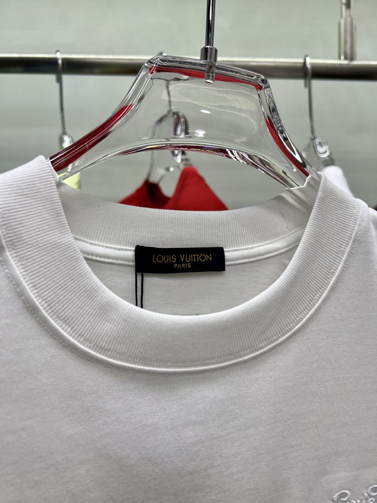 P95 1V 2026夏新款 绣花320克圆领短袖tee 实物很棒男女同款宽松版 尺码S M L XL XXL 五个码 黑色 白色