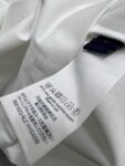 P95 1V 2026新款 前后立体真空绣花➕密针绣 超级棒的一款 圆领短袖tee 实物很棒男女同款宽松版 颜色：黑色 白色 咖色 尺码：SMLXLXXL