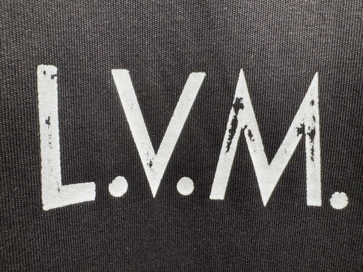 P100 Louis Vuitton 26ss春夏新款 印花圆领短袖 -颜色：黑色 白色 -码数：XS S M L -款号：2669