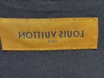 P125 Louis Vuitton 26ss 春夏新款 刺绣款圆领短袖 -码数：XS S M L -颜色：黑色 白色