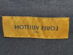 P130 Louis Vuitton 26ss 春夏新款 刺绣圆领短袖 -码数：XS S M L -颜色：黑色 白色