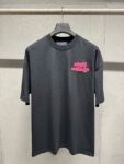 P120 Louis Vuitton 26ss 春夏新款 毛巾绣圆领短袖 -码数：XS S M L -颜色：黑色 白色 p