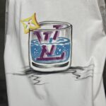 P120 LV 26ss新款 小众氛围感 手绘款短袖 -颜色：黑色 白色 -码数：XS S M L