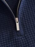 P150 高品质 LV 2026夏季新款男款短袖T恤 精梳棉质纱线针织纺棉布面料制作，纯棉的高克重特殊纱，掂起来手感份量十足，上身也比普通T更加有质感，这种质地能应对天气自如，冷热皆宜！ 胸前的图案采用立体刺绣工艺，参照原版一针一线完美出品！宽松版型设计，显高贵。 尺码：M到XXXL