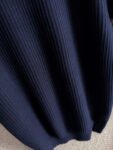 P150 高品质 LV 2026夏季新款男款短袖T恤 精梳棉质纱线针织纺棉布面料制作，纯棉的高克重特殊纱，掂起来手感份量十足，上身也比普通T更加有质感，这种质地能应对天气自如，冷热皆宜！ 胸前的图案采用立体刺绣工艺，参照原版一针一线完美出品！宽松版型设计，显高贵。 尺码：M到XXXL