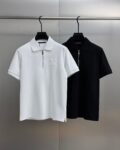 P115 Lv 2026ss春夏高品质短袖翻领polo衫 🔥采用进口客供丝光珠地面料 品牌logo 原版五金辅料 原厂原标 精心设计 大牌品质 超值好货 原版定制1:1细节还原 罗纹针织条纹衣领 宽松版型 上身超赞 尺码：M~XXL